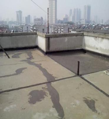 夹江漏水维修 楼顶漏水是什么原因，楼顶漏水维修方法是什么?